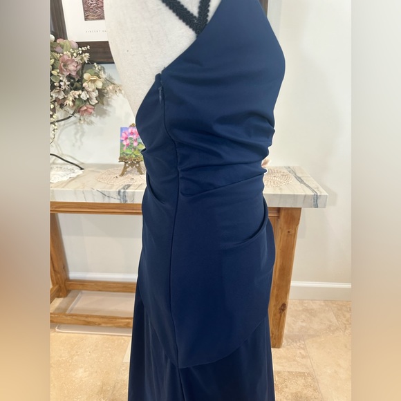David Meister Royal Blue Halter V Neckline Evening Gown - Size 10 - Picture 5 of 8